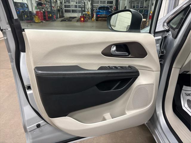 Used 2022 Chrysler Voyager For Sale in Wilmington, OH