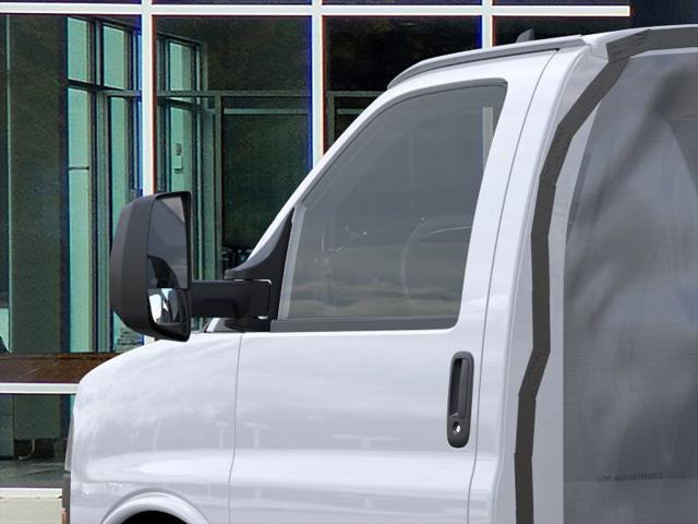 2025 GMC Savana Cutaway Work Van