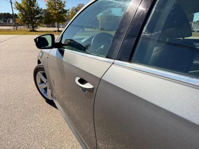 2015 Volkswagen Passat 1.8T Limited Edition