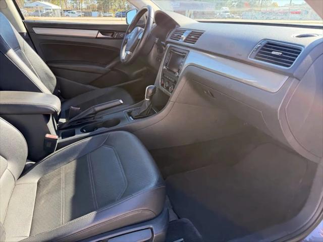 2015 Volkswagen Passat 1.8T Limited Edition