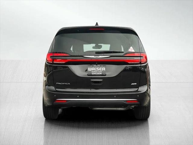 2026 Chrysler Pacifica Select AWD