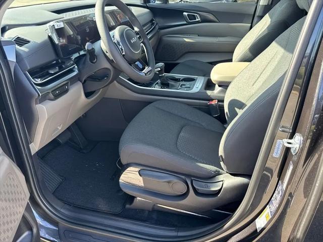 2026 Kia Carnival MPV LX