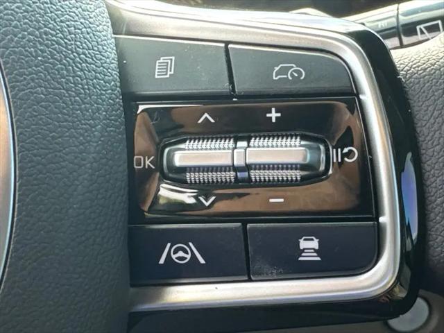 2026 Kia Carnival MPV LX