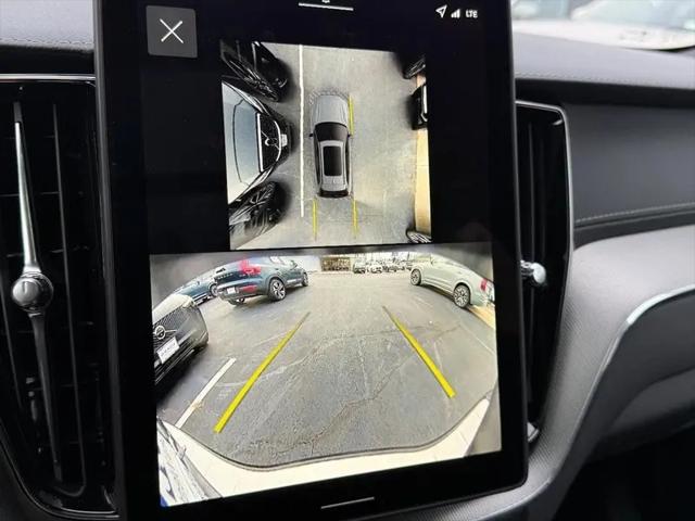 2026 Volvo XC60 Plug-In Hybrid Black Edition Ultra, T8 AWD Electric/Gasoline, Dark