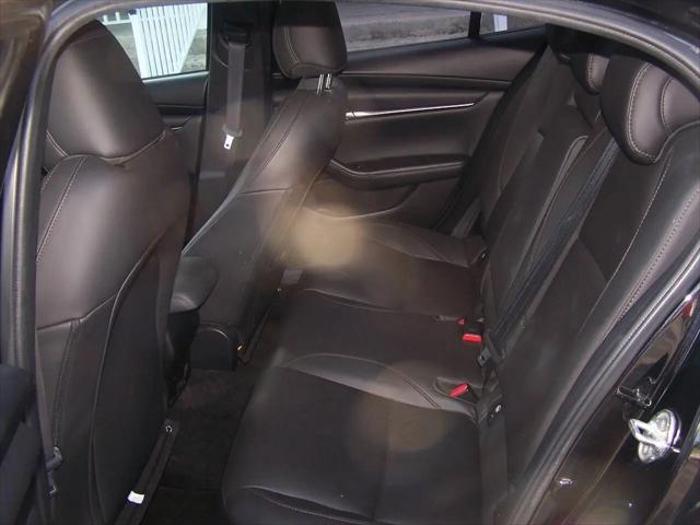 2021 Mazda Mazda3 Select