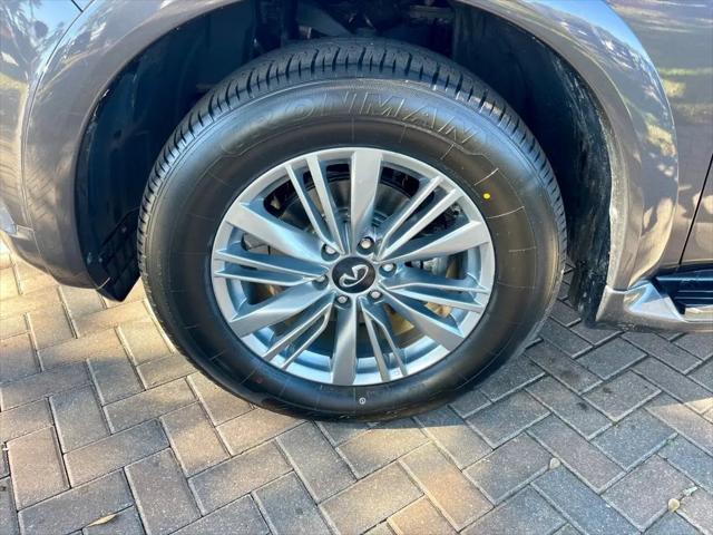 2024 INFINITI QX80 LUXE AWD