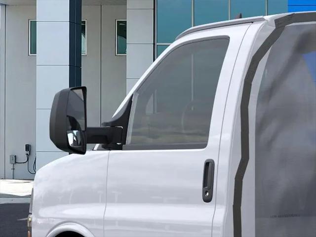 2025 Chevrolet Express Cutaway Work Van