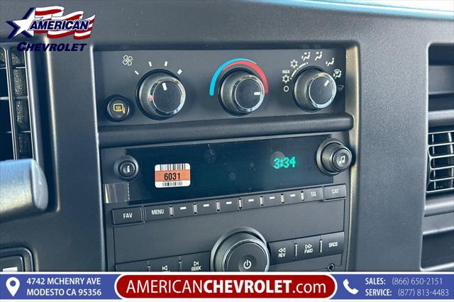 2025 Chevrolet Express Cargo Van RWD 3500 Extended Wheelbase WT