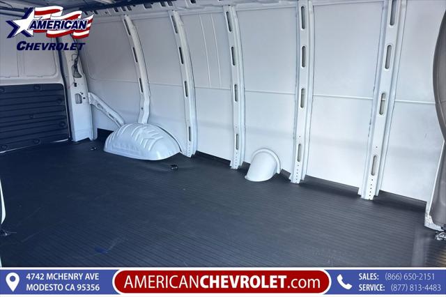2025 Chevrolet Express Cargo Van RWD 3500 Extended Wheelbase WT