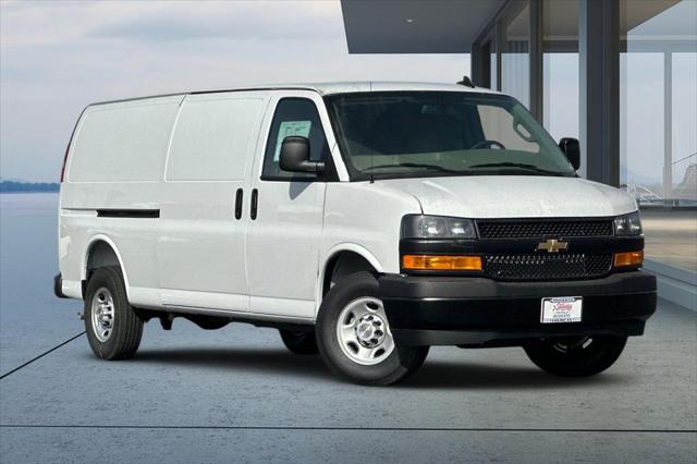 2025 Chevrolet Express Cargo Van RWD 3500 Extended Wheelbase WT