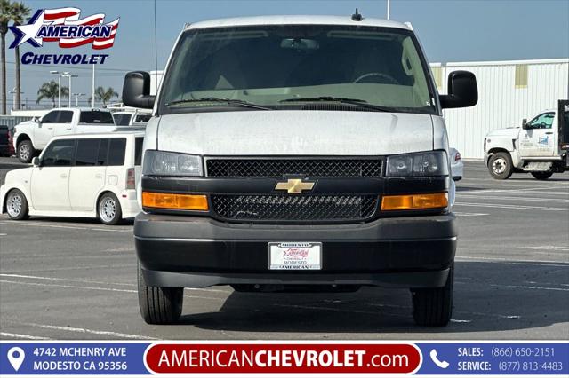 2025 Chevrolet Express Cargo Van RWD 3500 Extended Wheelbase WT