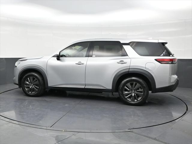 2022 Nissan Pathfinder S 2WD