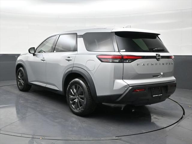 2022 Nissan Pathfinder S 2WD