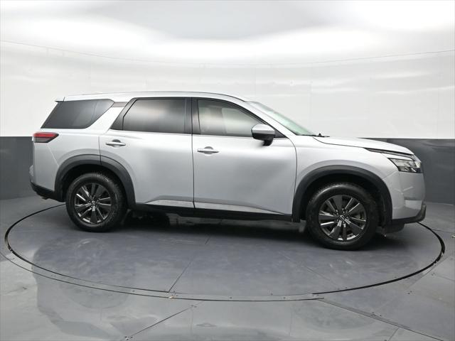 2022 Nissan Pathfinder S 2WD