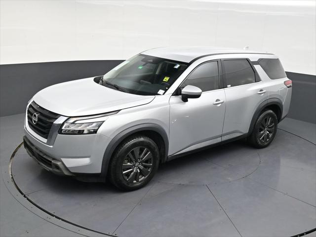 2022 Nissan Pathfinder S 2WD
