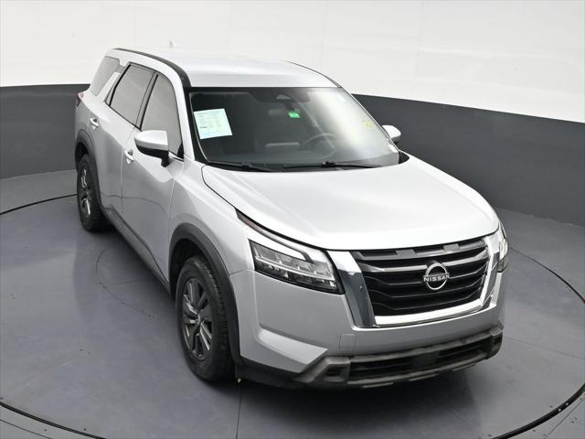 2022 Nissan Pathfinder S 2WD