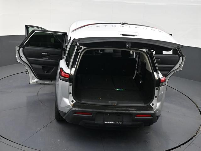 2022 Nissan Pathfinder S 2WD