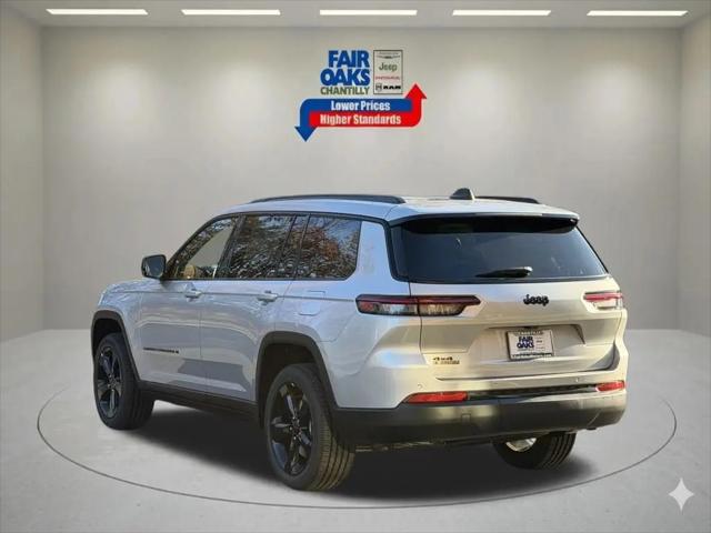 2025 Jeep Grand Cherokee L Altitude 4x4