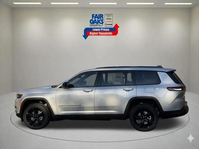 2025 Jeep Grand Cherokee L Altitude 4x4