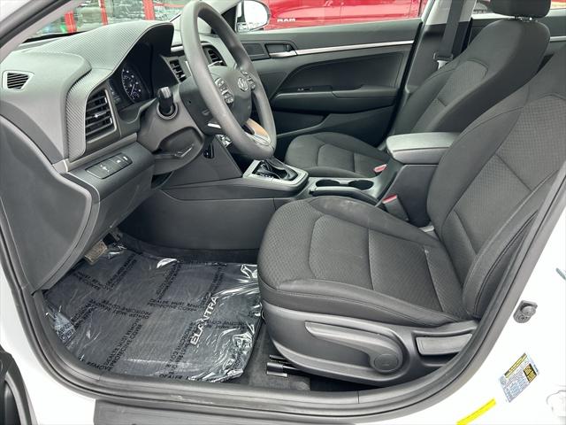 2020 Hyundai Elantra SE