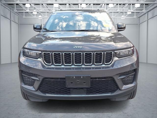 2023 Jeep Grand Cherokee Laredo 4x4 2023 Jeep Grand Cherokee Laredo 4x4