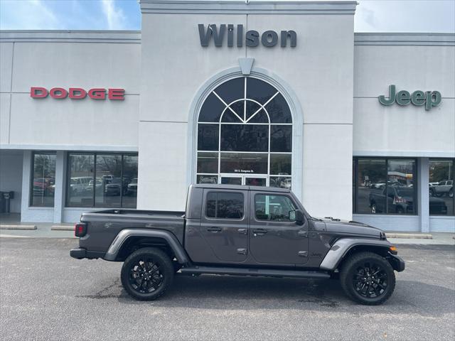 2025 Jeep Gladiator Nighthawk