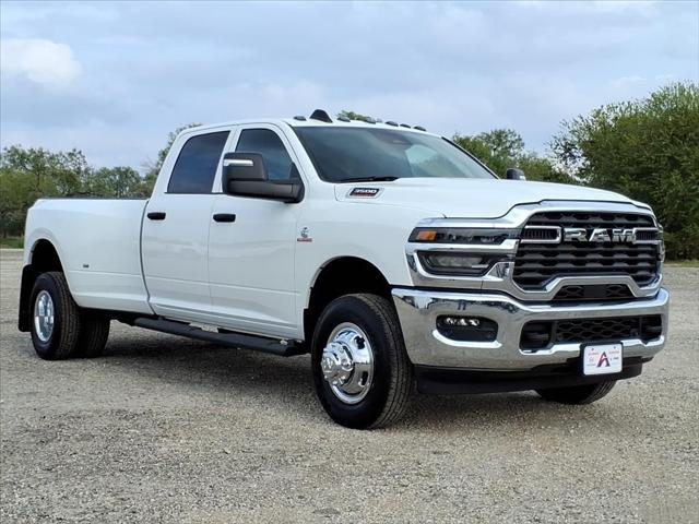 2026 RAM Ram 3500 RAM 3500 TRADESMAN CREW CAB 4X4 8 BOX 2026 RAM Ram 3500 RAM 3500 TRADESMAN CREW CAB 4X4 8 BOX