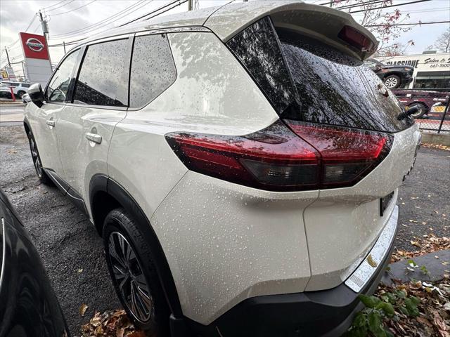 2021 Nissan Rogue SV Intelligent AWD [4]