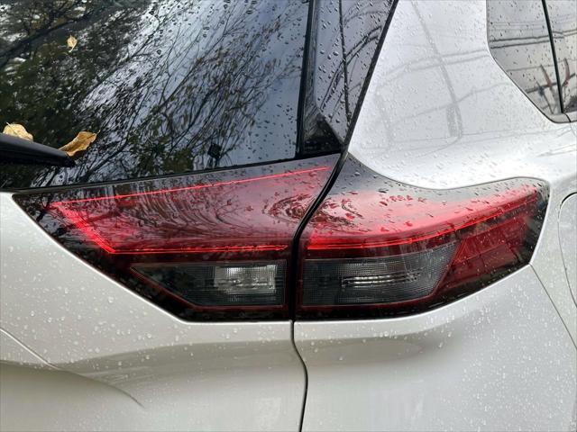 2021 Nissan Rogue SV Intelligent AWD [9]