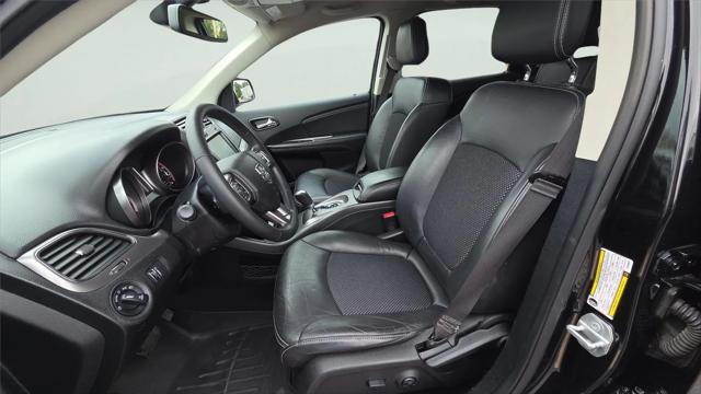 2019 Dodge Journey Crossroad 2019 Dodge Journey Crossroad