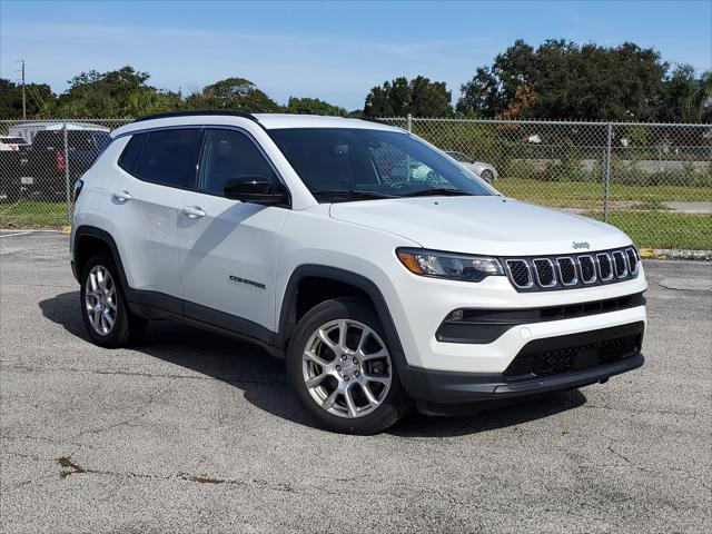 2023 Jeep Compass Latitude Lux FWD