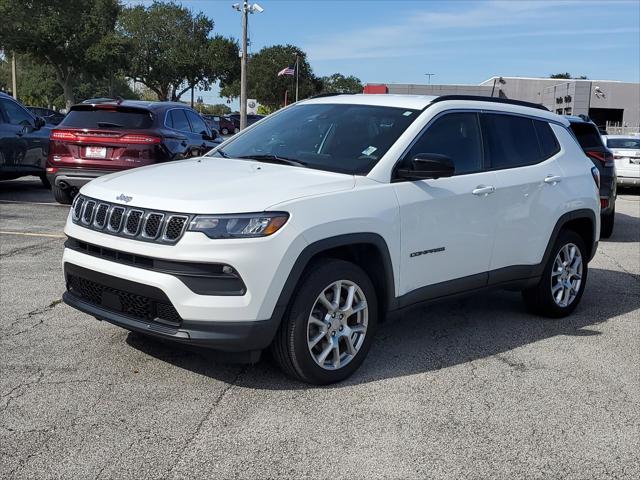 2023 Jeep Compass Latitude Lux FWD