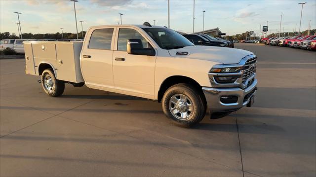 2026 RAM Ram 2500 RAM 2500 TRADESMAN CREW CAB 4X2 8 BOX
