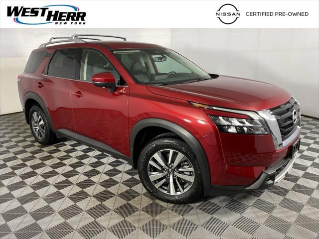 2025 Nissan Pathfinder SL 4WD