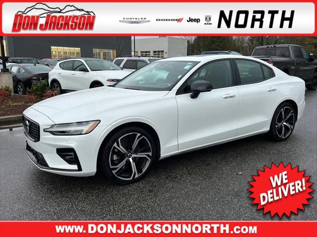 2024 Volvo S60 B5 Core Dark Theme 2024 Volvo S60 B5 Core Dark Theme