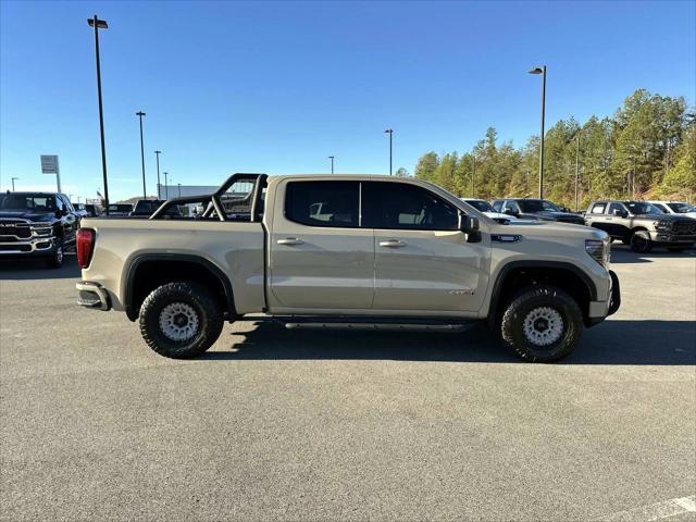 2023 GMC Sierra 1500 4WD Crew Cab Short Box AT4 2023 GMC Sierra 1500 4WD Crew Cab Short Box AT4