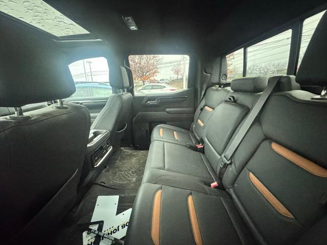 2024 GMC Sierra 1500 4WD Crew Cab Short Box AT4