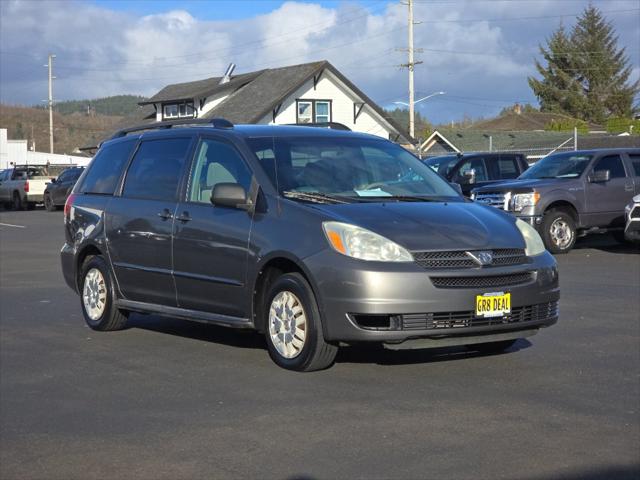 2004 Toyota Sienna LE 2004 Toyota Sienna LE