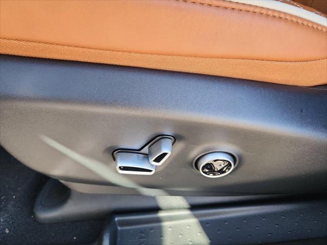 2026 Chrysler Pacifica Pinnacle AWD