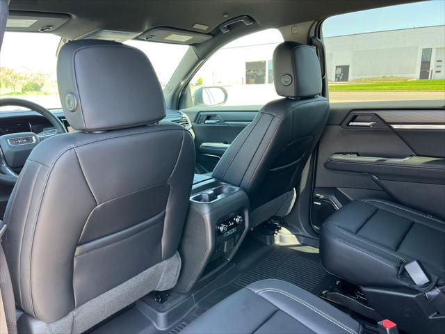 2026 GMC Acadia Elevation AWD