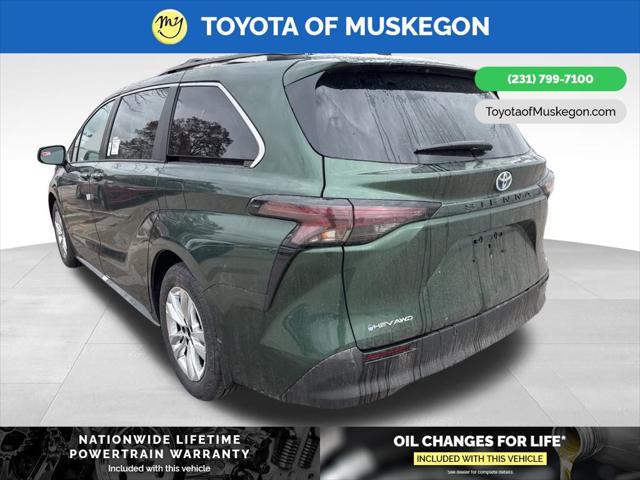 2025 Toyota Sienna XLE