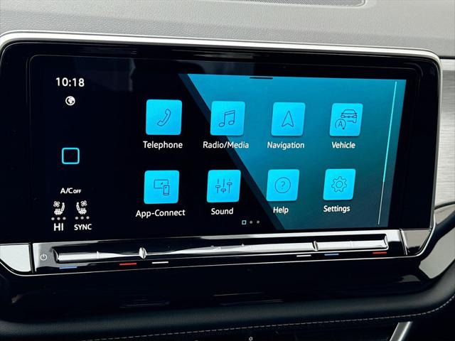 2026 Volkswagen Atlas Cross Sport 2.0T SE w/Technology