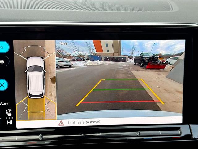 2026 Volkswagen Atlas Cross Sport 2.0T SEL Premium R-Line