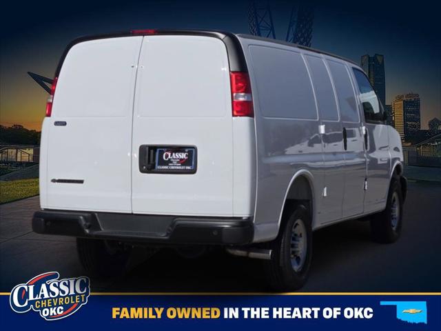 2025 Chevrolet Express Cargo Van RWD 2500 Regular Wheelbase WT