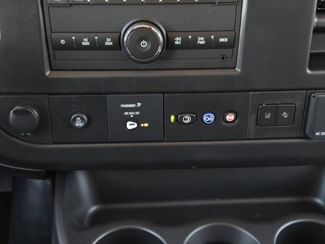 2025 Chevrolet Express Cargo Van RWD 2500 Regular Wheelbase WT