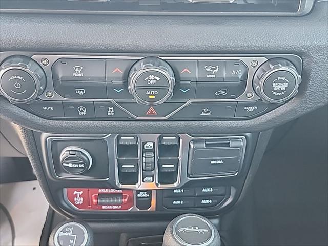 2026 Jeep Gladiator Sport