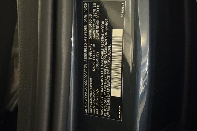 2026 Volvo XC60 B5 Plus