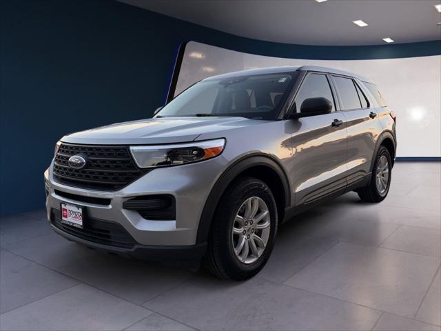 2021 Ford Explorer Base's photo