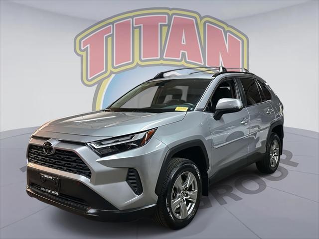 2023 Toyota RAV4 XLE [14]