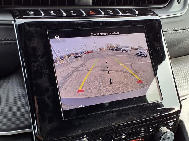2025 Jeep Grand Cherokee L Laredo X 4x4